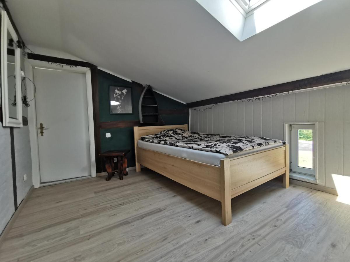 Ferienwohnung Tweet Tohuus Feldberger Seenlandschaft Exterior foto